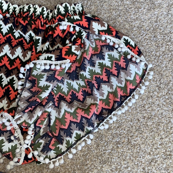 Shosho Shorts - Picture 9 of 9